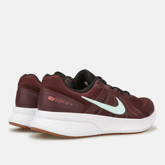 Nike Women's Run Swift 2 Shoe